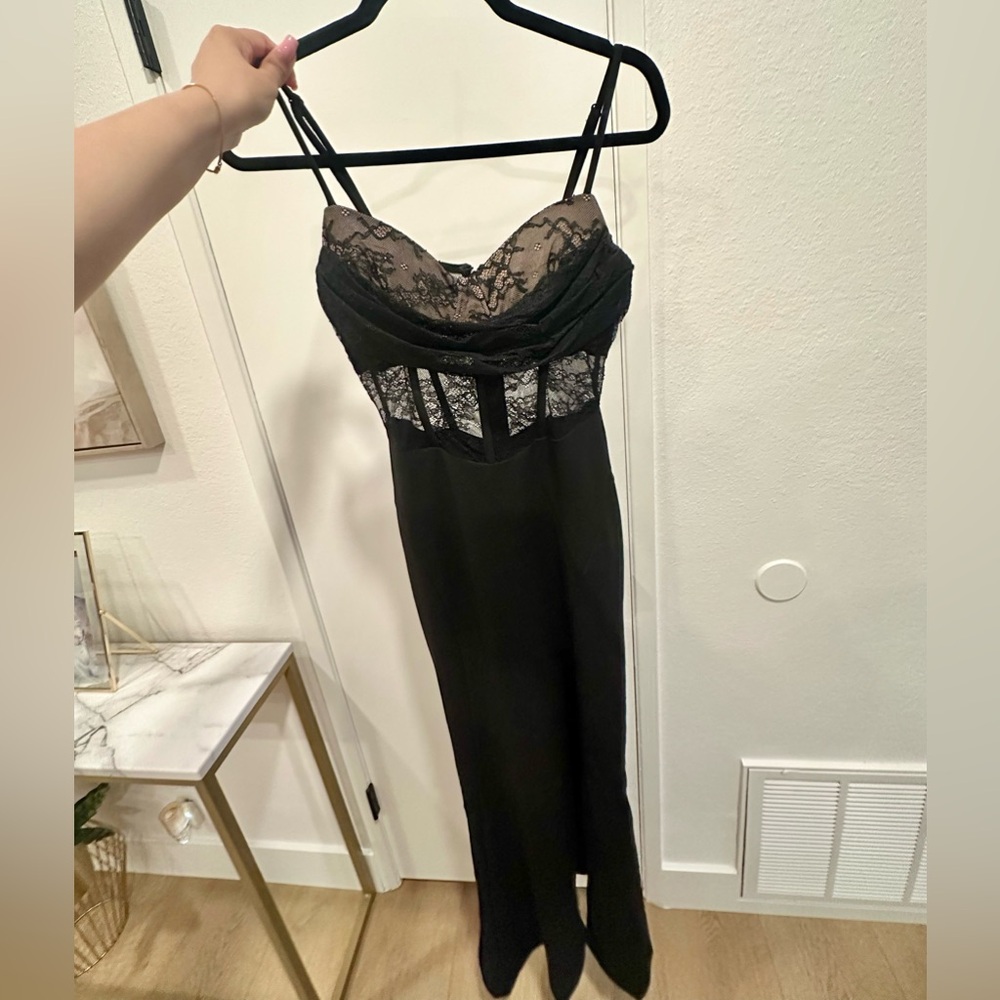 Windsor Lace Mermaid Dress
